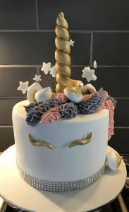 unicorn cake - gold and stars - cakes made for any occasion - berwick cake make